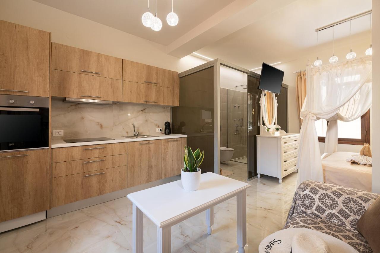 Chrisselen Palazzo Colombo Apartamento Chania  Exterior foto